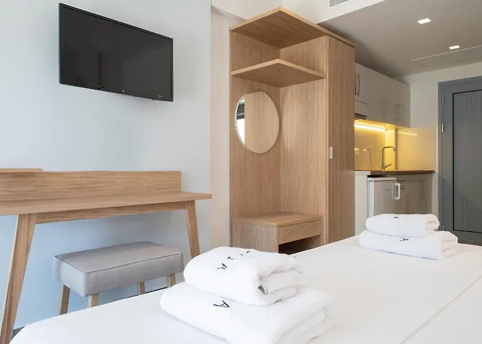Notia Luxury Living Lägenhetshotell Porto Koufo