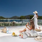 Notia Luxury Living 4* Πόρτο Κουφό