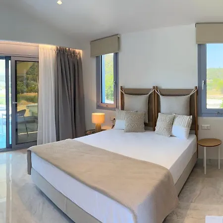 Notia Luxury Living Apart-hotel 4*