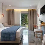 Notia Luxury Living Apartahotel 4*