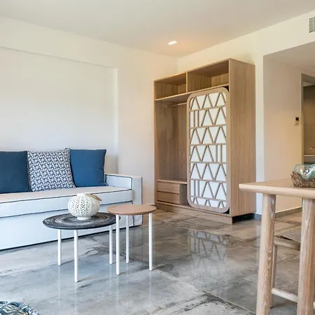 公寓式酒店 Notia Luxury Living 4*