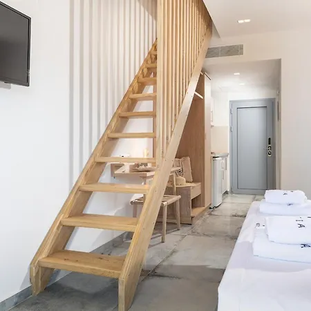 公寓式酒店 Notia Luxury Living 4*